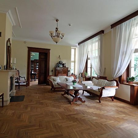 Bed and Breakfast Dwór Bieland Elbląg Exterior foto