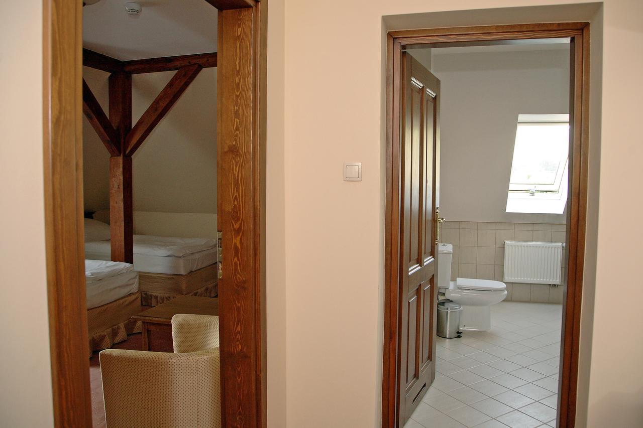 Bed and Breakfast Dwór Bieland Elbląg Exterior foto