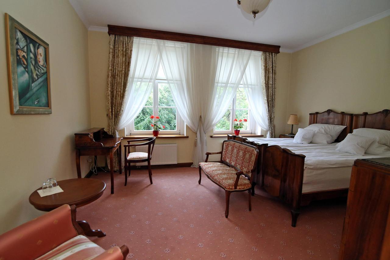 Bed and Breakfast Dwór Bieland Elbląg Exterior foto